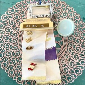 vintage Tupperware award ribbon pin Tupperware sales lady pins keychain